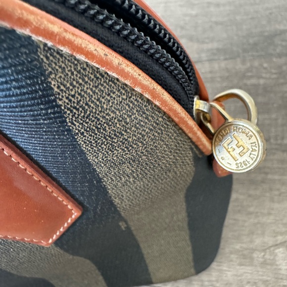 Fendi ✨Vintage Dome Satchel Bag - Picture 3 of 10